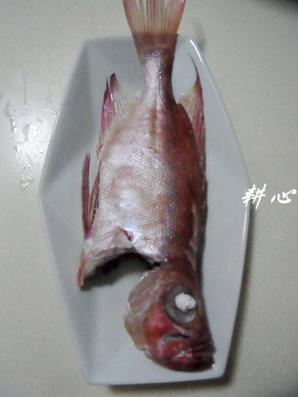 潮汕红目鳞鱼饭步骤5