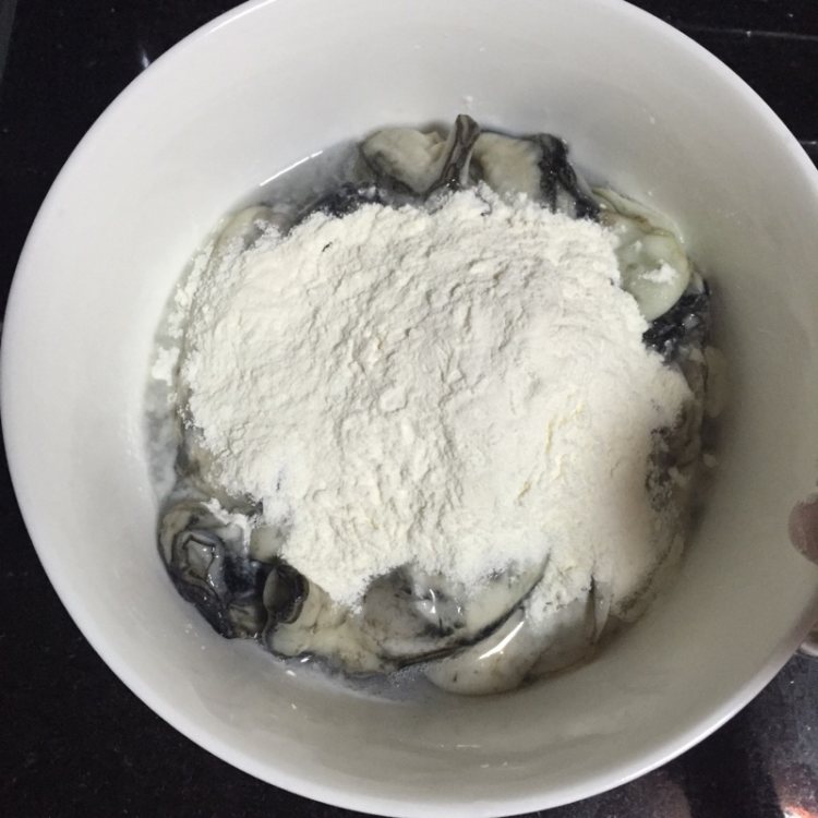 白灼生蚝步骤2