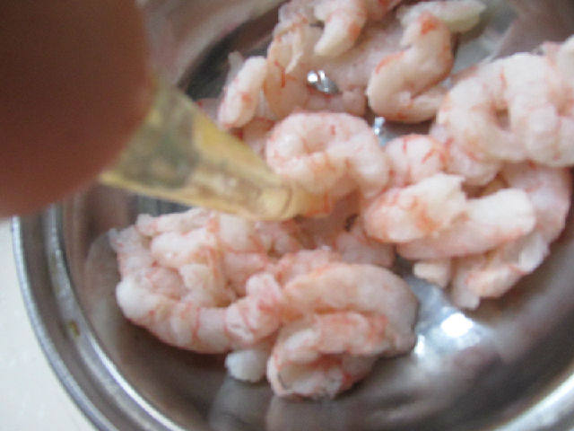 虾仁豆腐步骤3