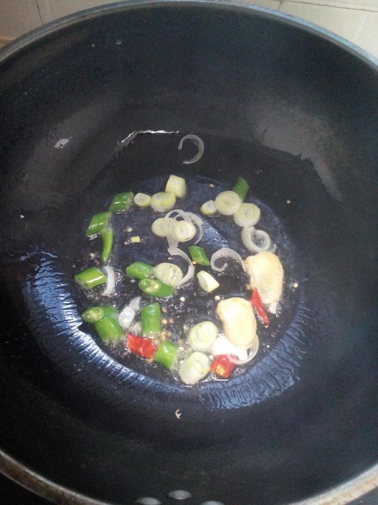 白菜海蛎子肉炖豆腐步骤5