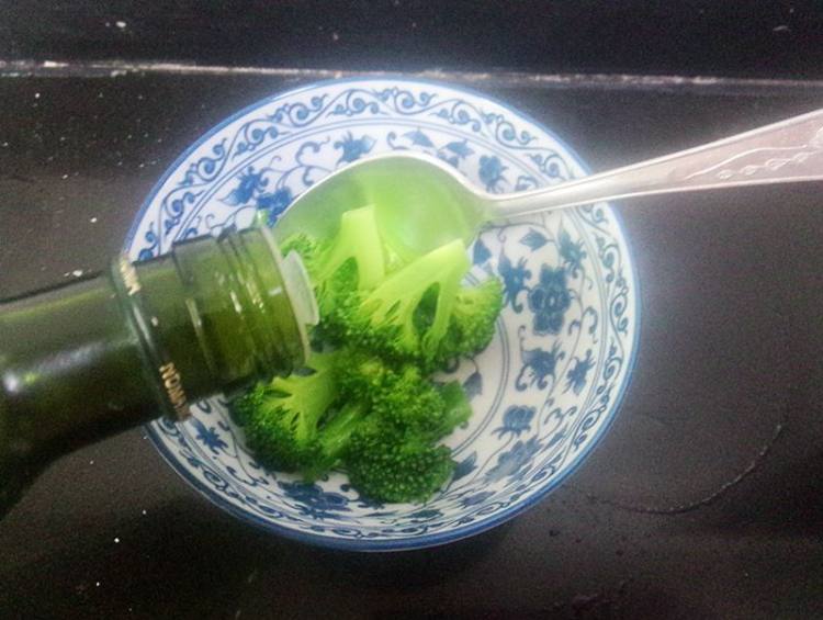 土豆西兰花吉利虾步骤5