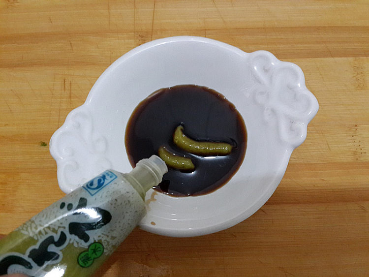 白灼北极虾步骤2