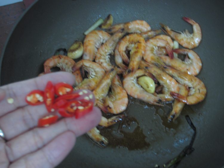 豉油王鲜味虾步骤11