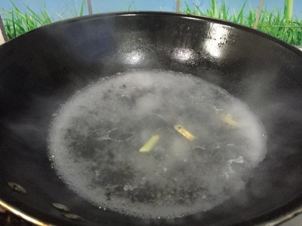 盐水虾姑步骤2