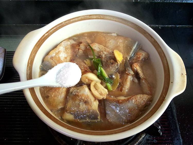 鲳鱼炖豆腐步骤11