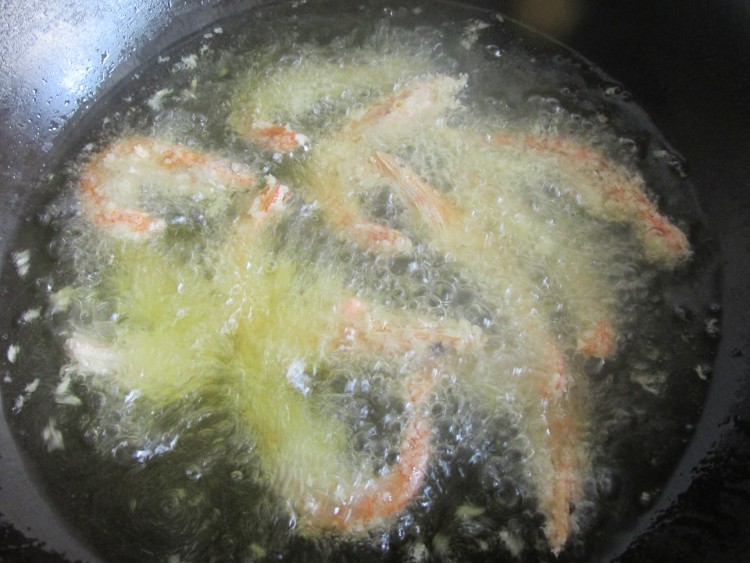 美味香酥虾步骤6