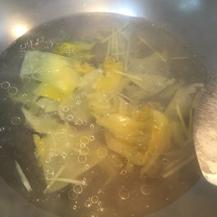 咸菜花蛤汤步骤7