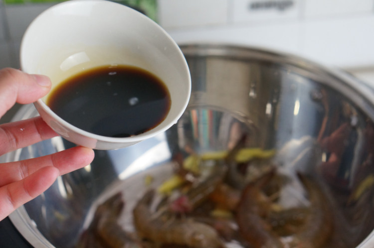 酱味鲜虾步骤4
