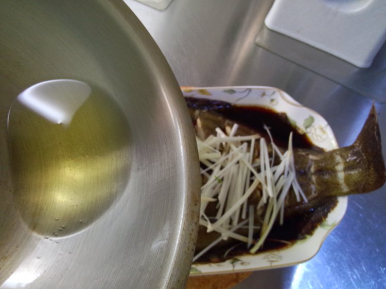 清蒸牙鲆鱼步骤9