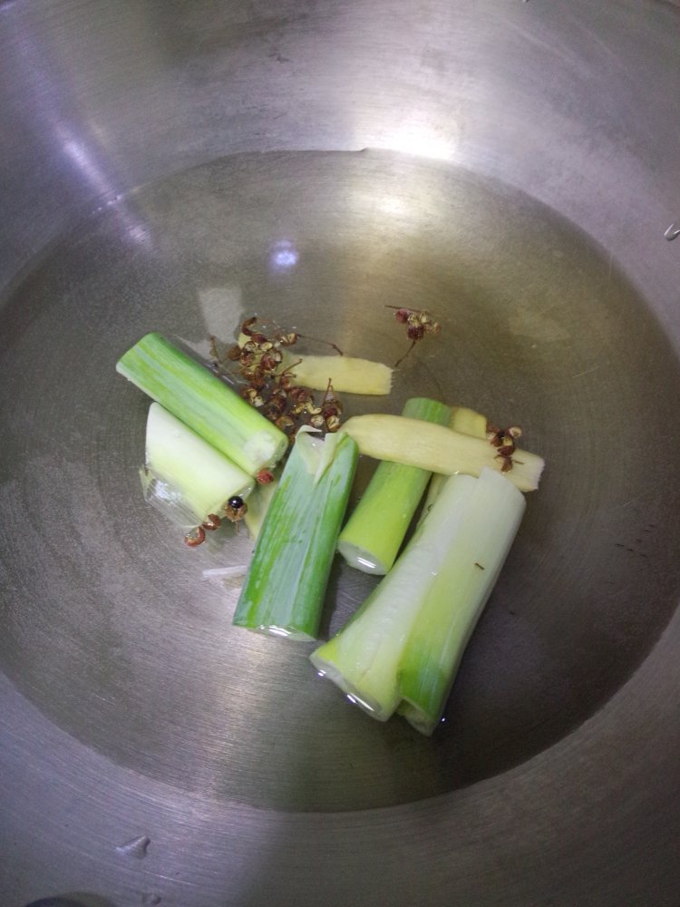 家常白灼虾步骤4