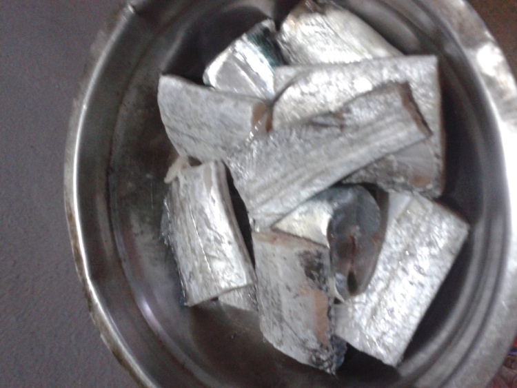 酱油烧带鱼步骤1