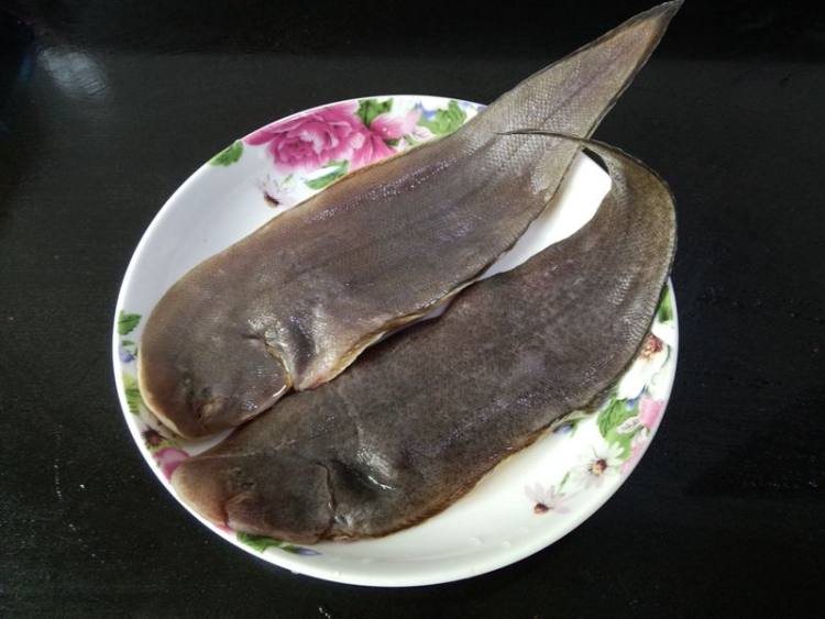 龙利鱼排步骤1