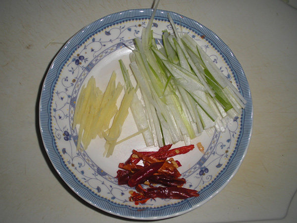 豉汁蒸石斑鱼步骤3