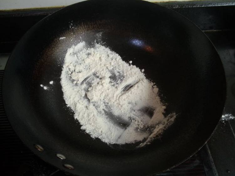 蒜味咖喱蟹步骤3