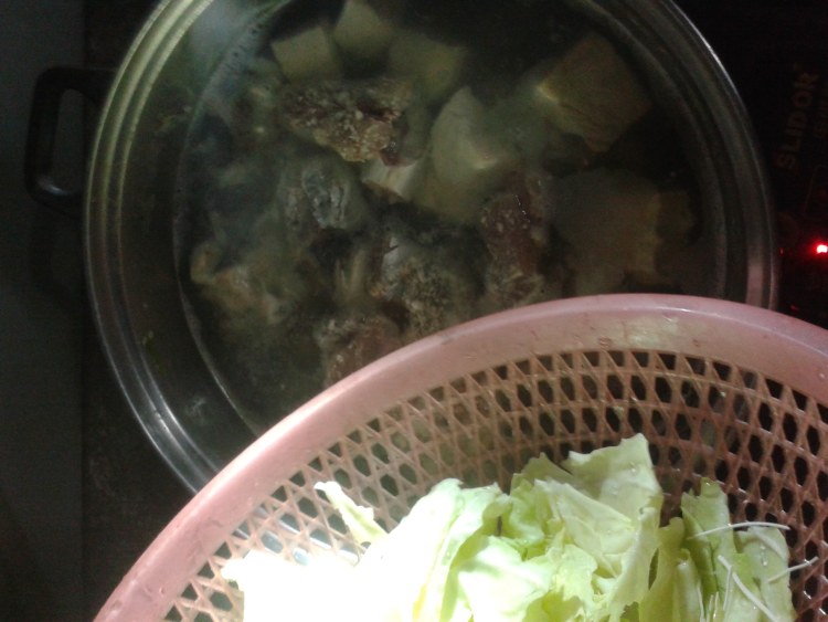 鲅鱼豆腐煮面线步骤4