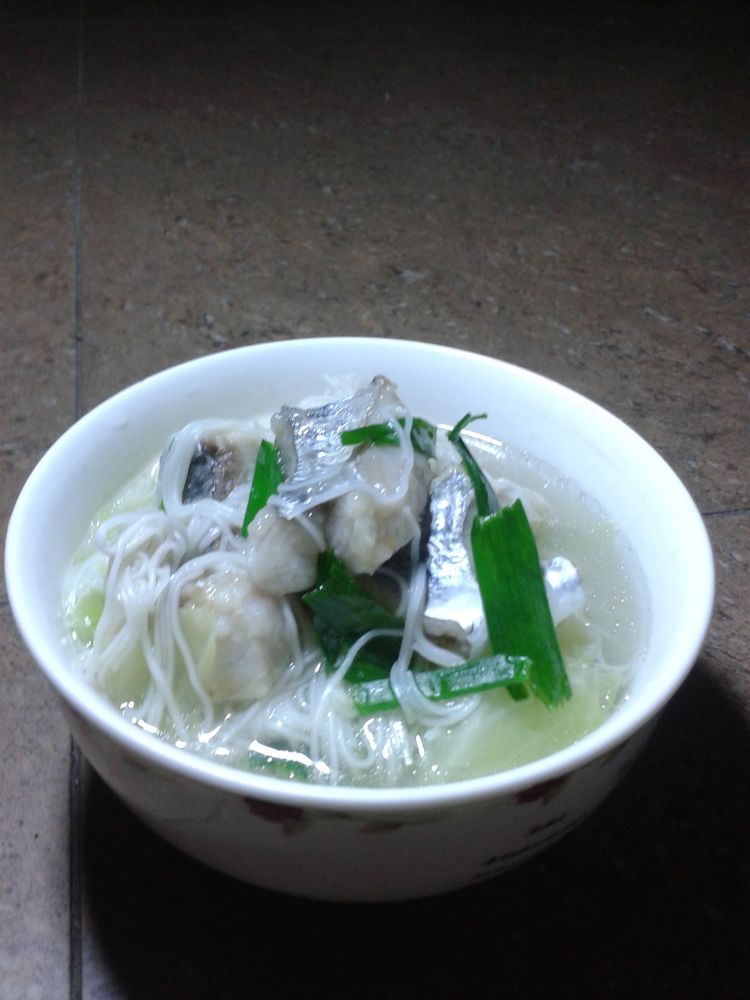 鲅鱼豆腐煮面线步骤8