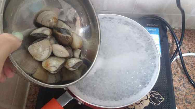 鲜蔬海鲜粥步骤5