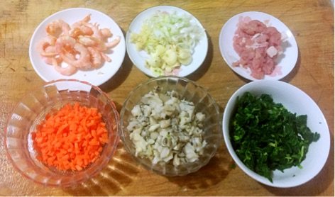 时蔬虾仁疙瘩汤步骤4