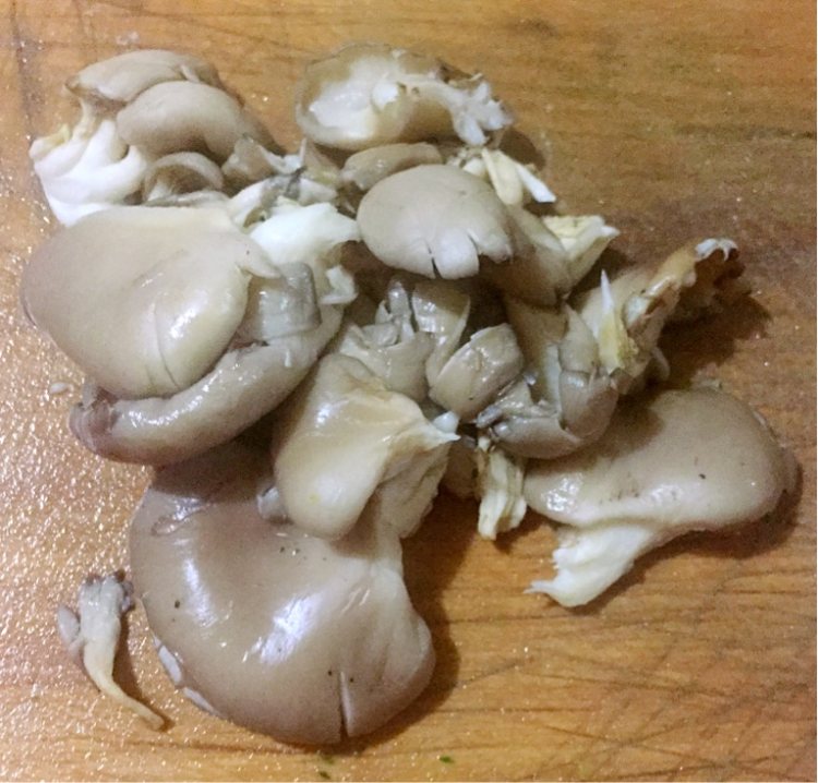 时蔬虾仁疙瘩汤步骤3