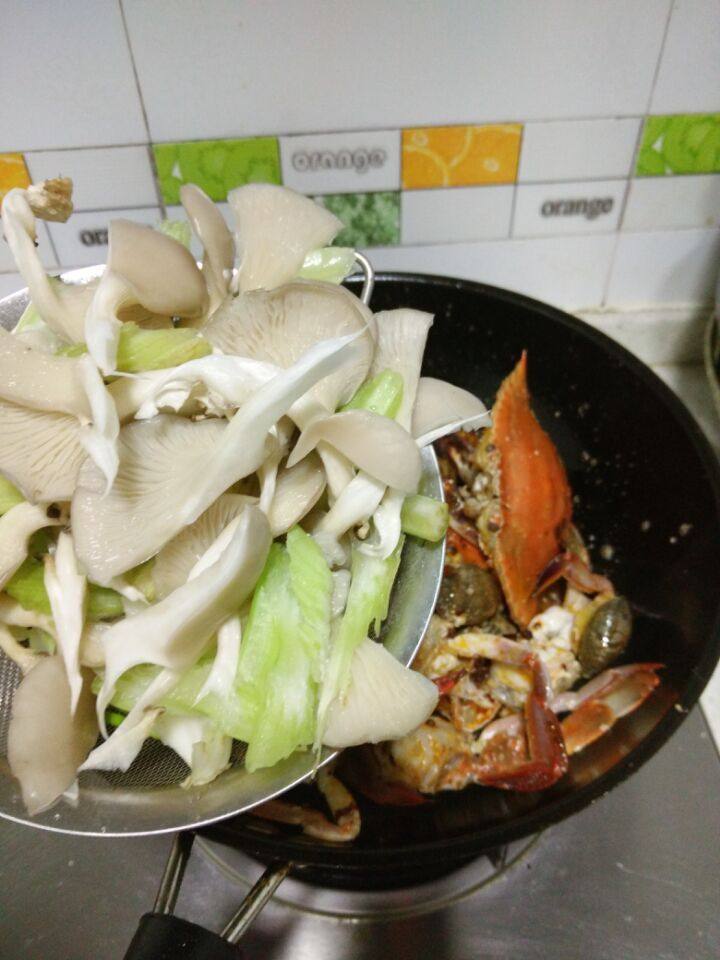 香辣花蛤蟹步骤7