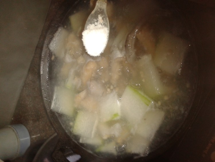 冬瓜鳗鱼汤步骤4