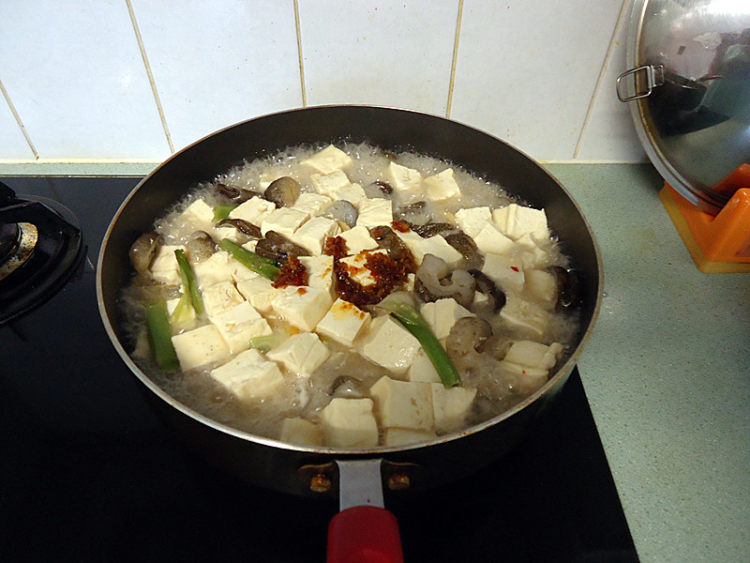 海参烩豆腐步骤8