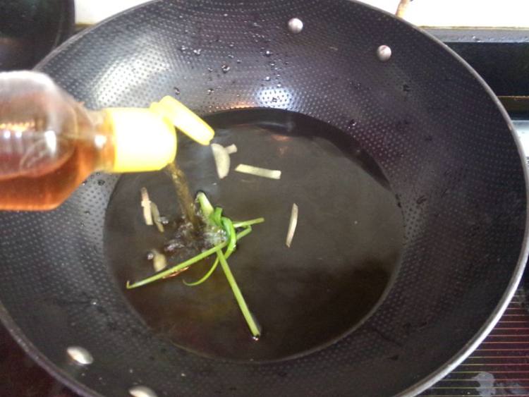 白灼竹节虾步骤2