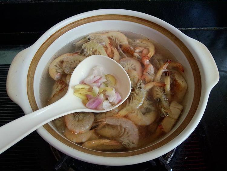 海虾老豆腐煲步骤8