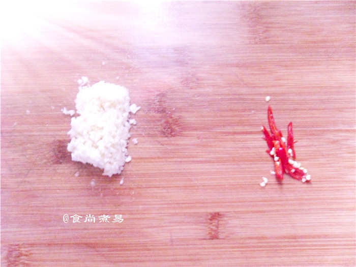 蒜蓉XO酱蒸大虾步骤4