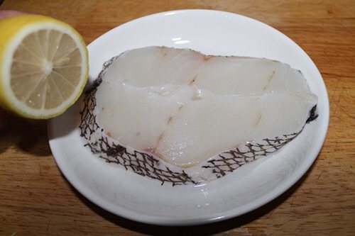 香煎鳕鱼步骤2