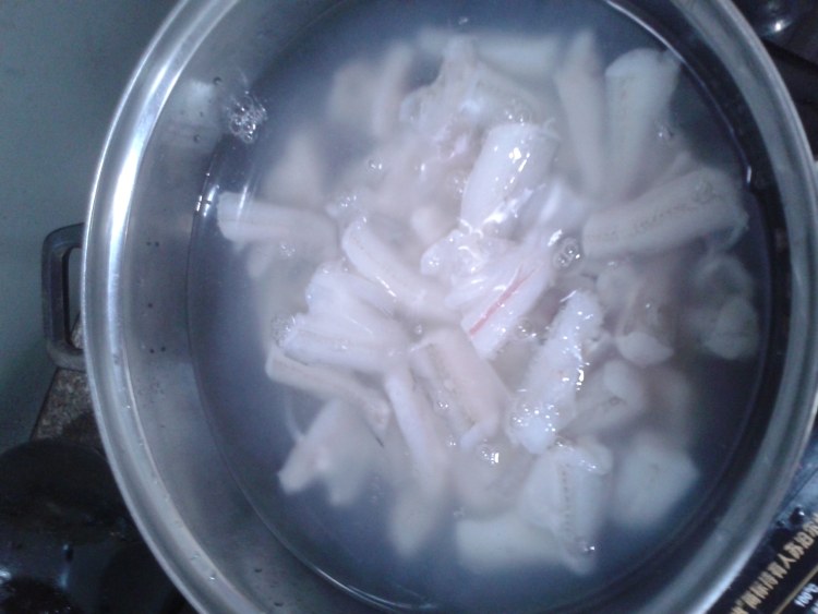 葱香豆腐鱼汤步骤4