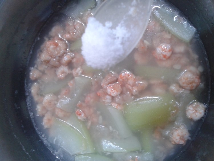 葫芦虾仁丸子汤步骤4