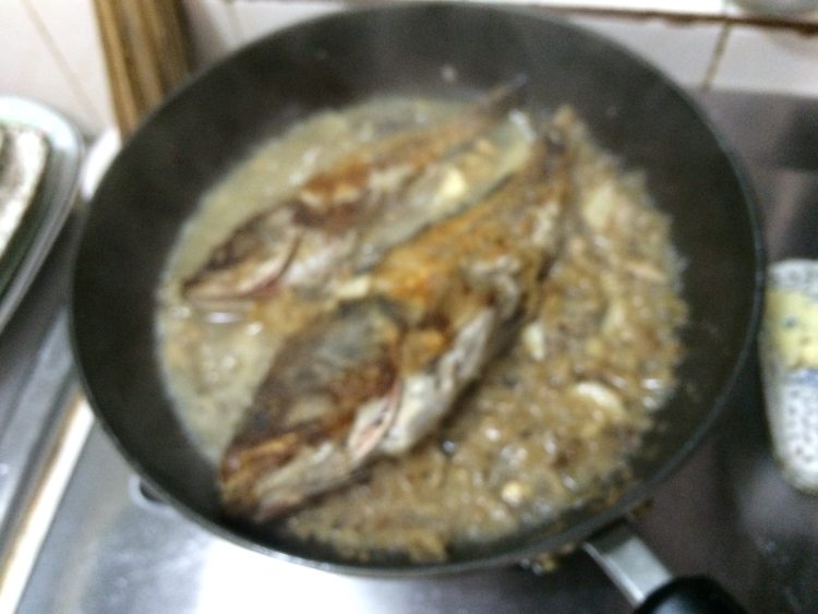 冬菜焖石斑鱼步骤9