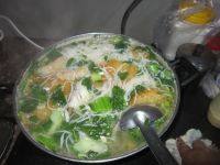 龙头鱼青菜煮米粉汤步骤5
