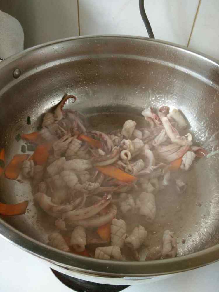 火爆鱿鱼步骤2