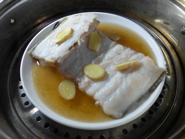 清蒸鳗鱼步骤8