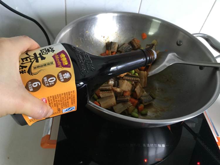 毛豆鳗鱼干步骤6