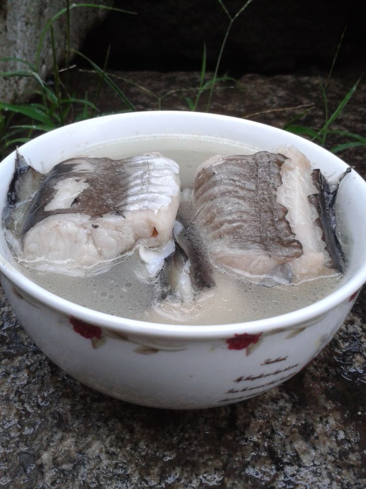 鲜鳗鱼汤步骤6