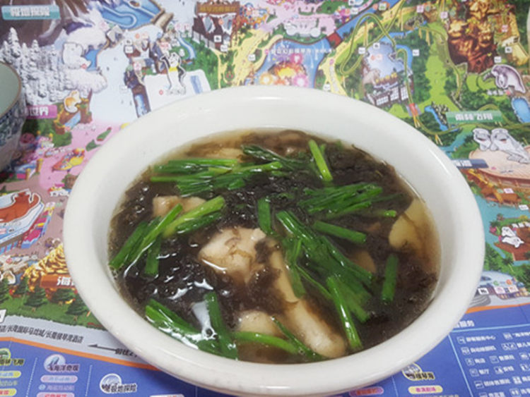 龙头鱼紫菜汤步骤8