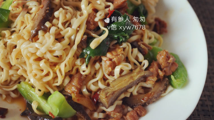 海参拌面步骤8