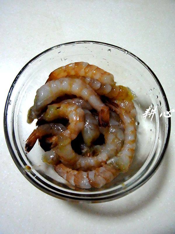 龙虾头虾仁粥步骤2