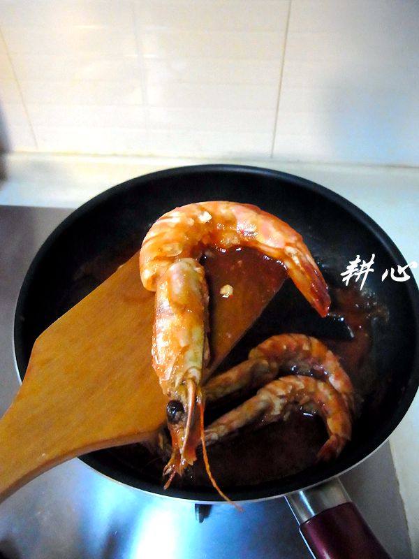 原味番茄汁炒九节虾步骤9
