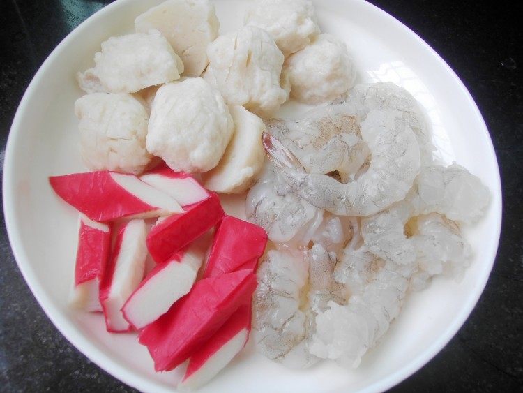笼蒸海鲜豆腐步骤4