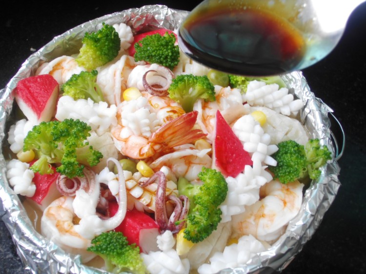 笼蒸海鲜豆腐步骤10