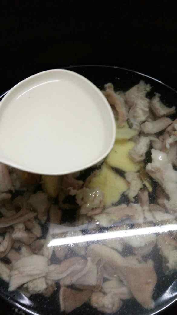 白胡椒猪肚汤步骤4