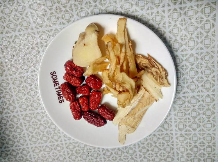清补凉炖老鸭步骤1