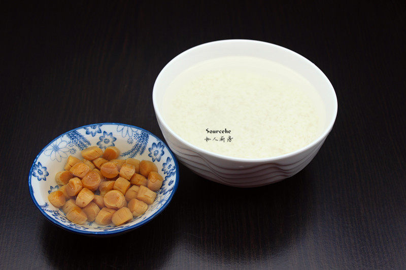 虾米干贝粥步骤2