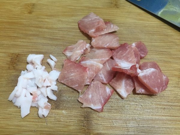 花菜肉片汤步骤2