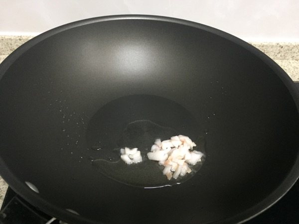 花菜肉片汤步骤5