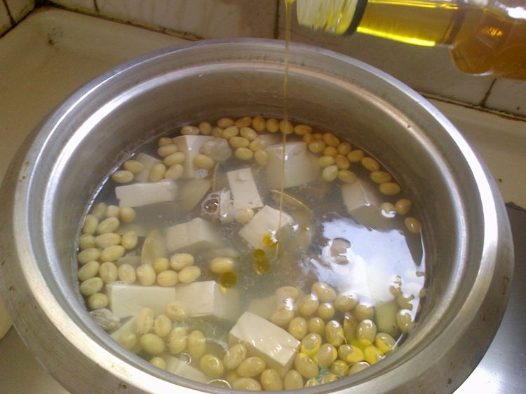 文蛤豆腐汤步骤8